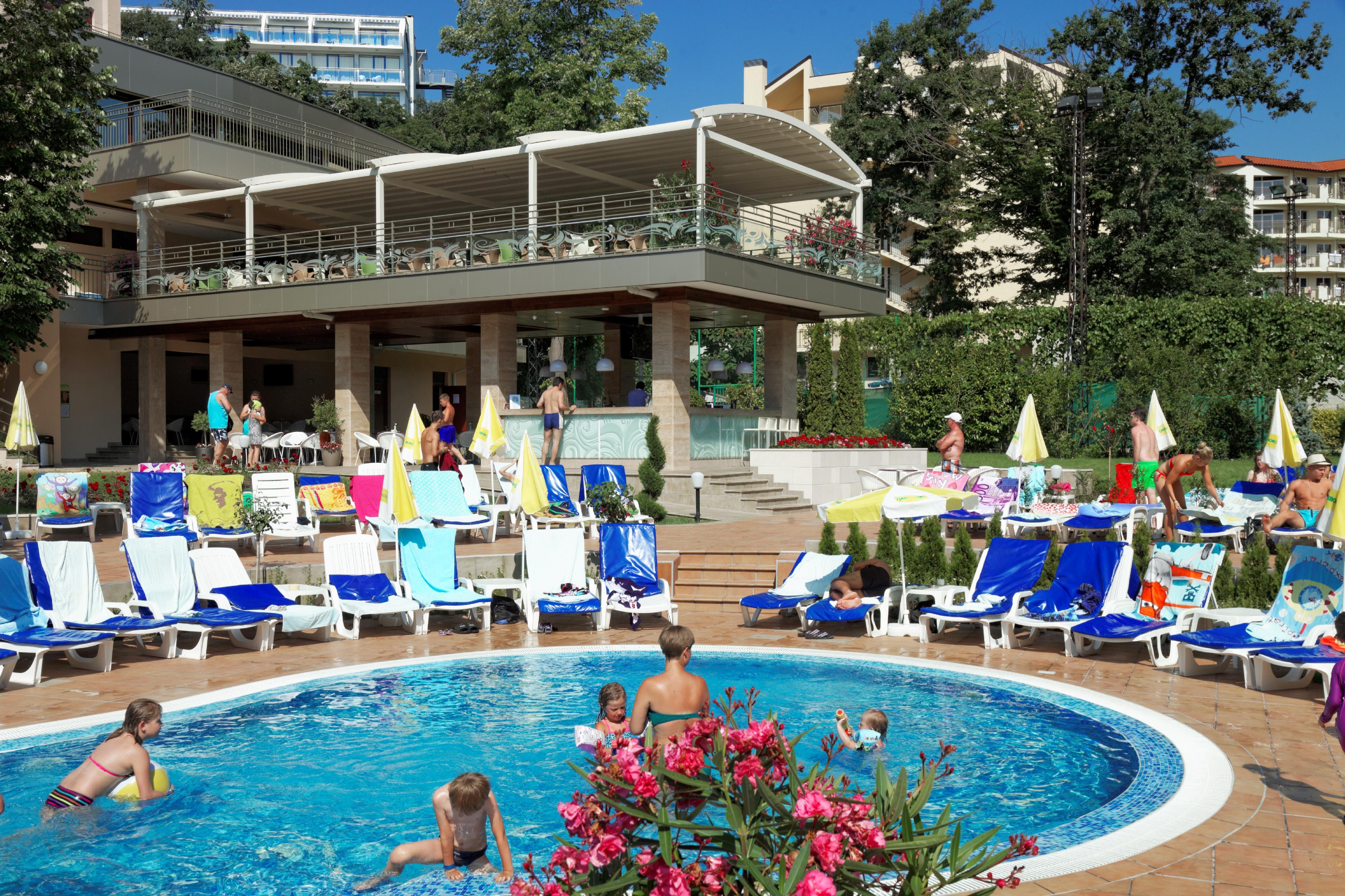 Kristal Hotel Golden Sands Exteriör bild